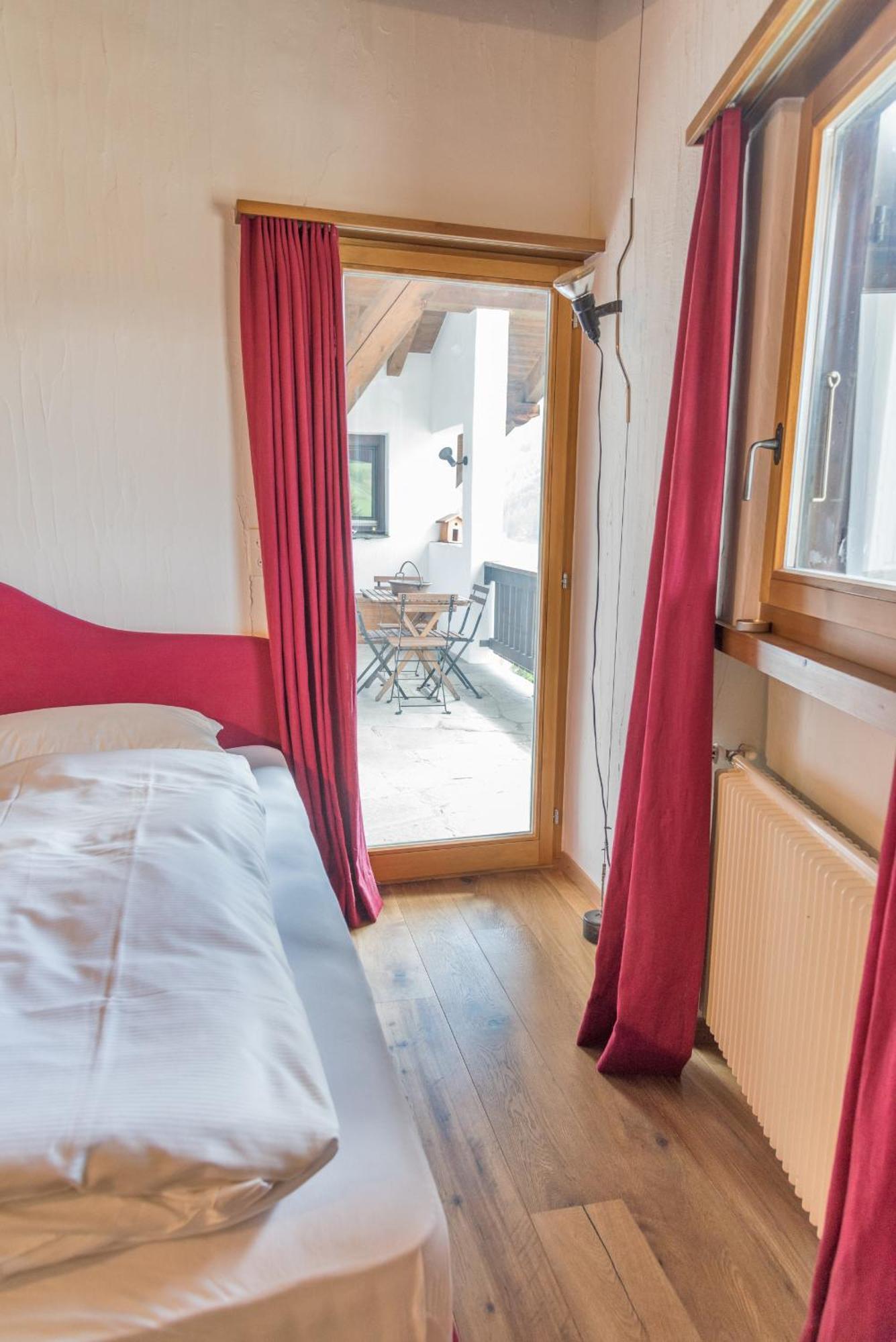 Chesa Seja - Zuoz Apartment Екстериор снимка